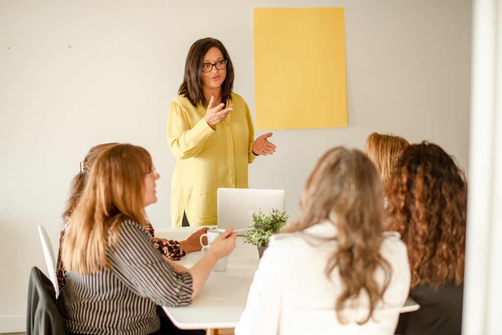 Kanchan Prinsloo coaching a group of female leaders on inclusion in the workplace